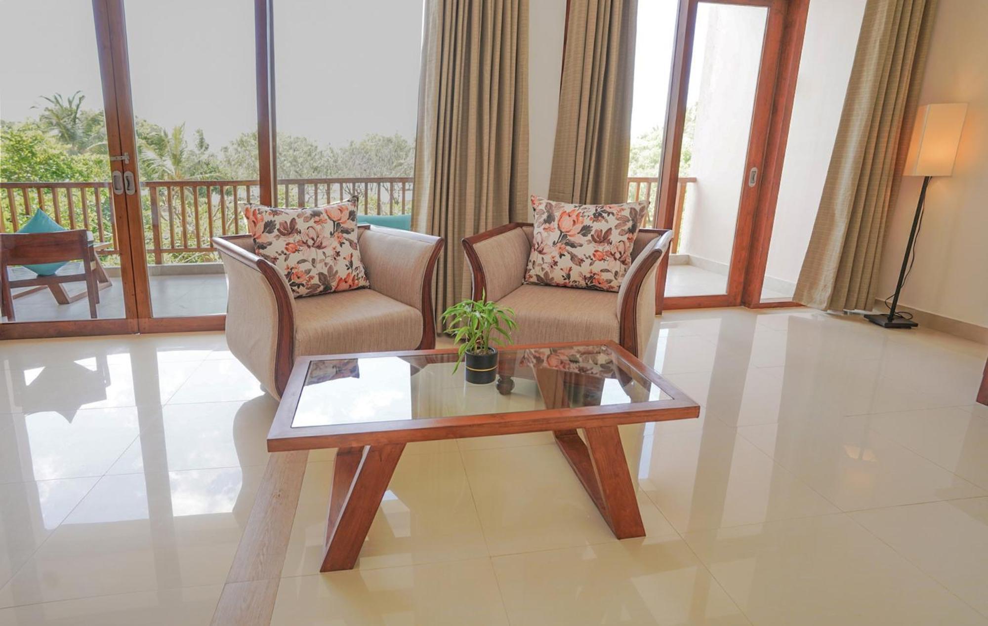 Hotel Breeze Pasikudah à Passikudah Extérieur photo