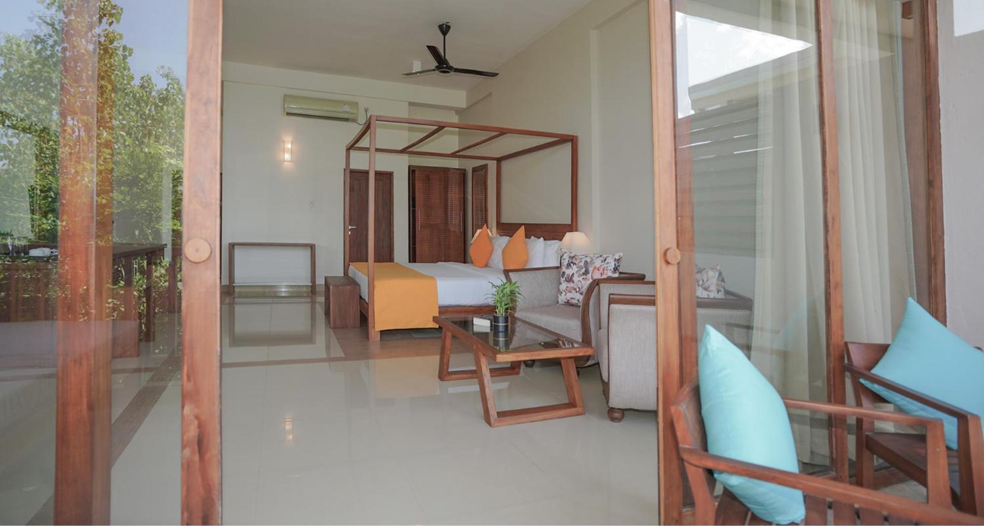 Hotel Breeze Pasikudah à Passikudah Extérieur photo
